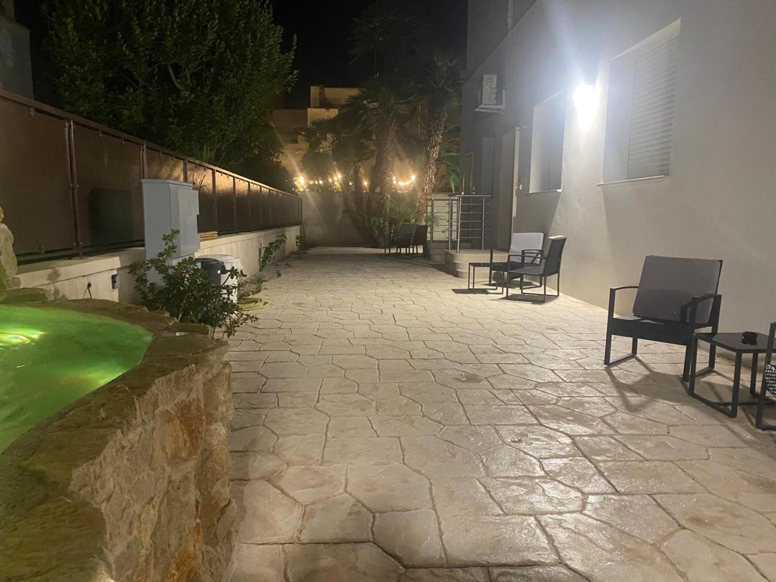 شقة Elegante Bilocale Con Giardino ليتشي المظهر الخارجي الصورة