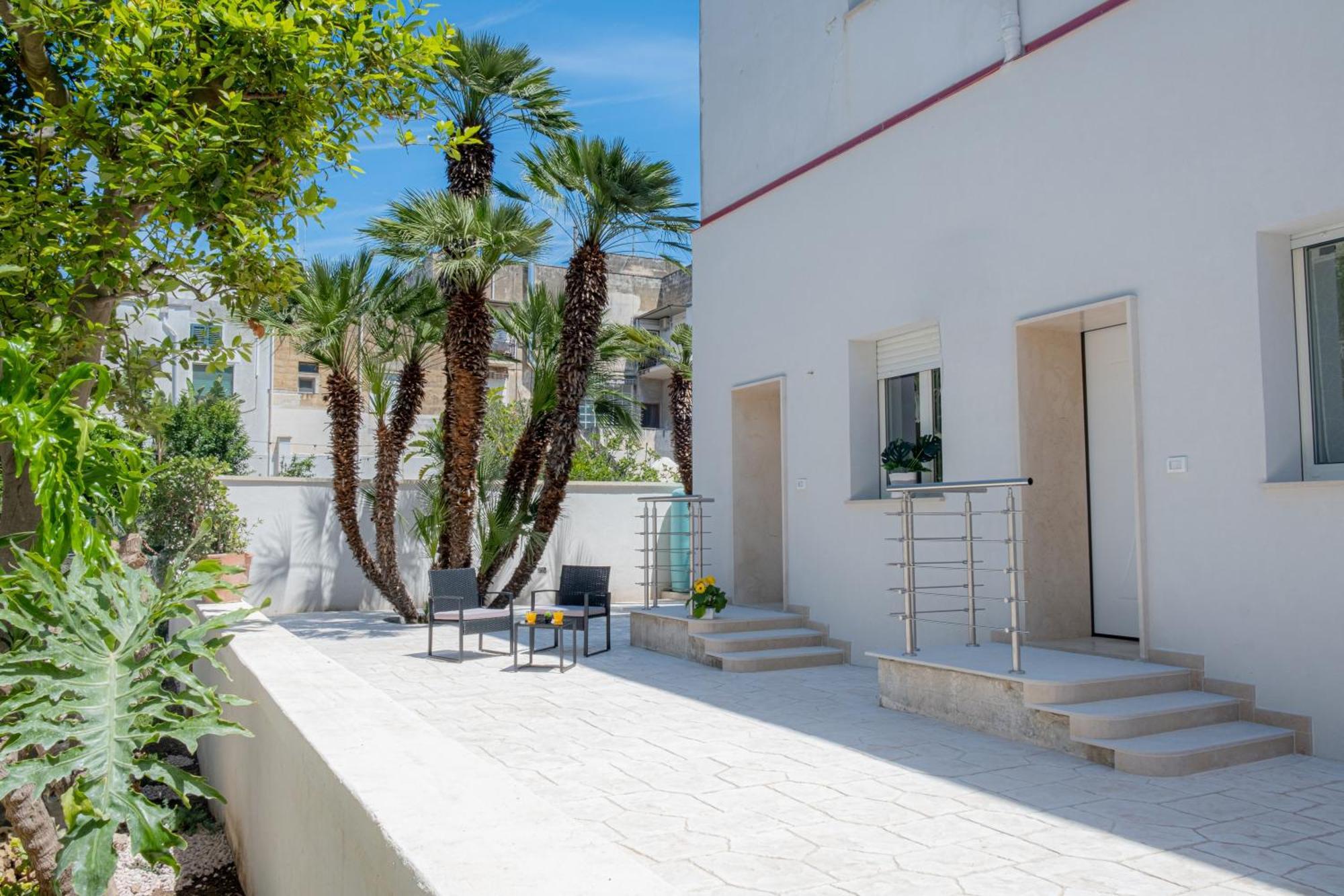 شقة Elegante Bilocale Con Giardino ليتشي المظهر الخارجي الصورة